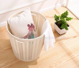 從義烏購塑料臟衣籃與寶寶玩具收納筐，看日用百貨的創(chuàng)意與商機